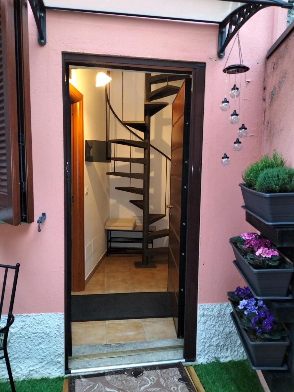 Casa Varenne Stropino Eksteriør billede